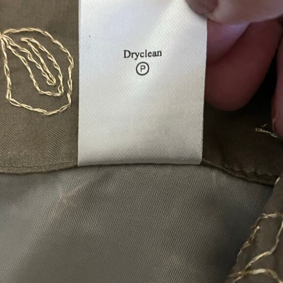 Coldwater Creek Gold Embroidered Midi Skirt great for holidays- women’s large - Picture 5 of 7